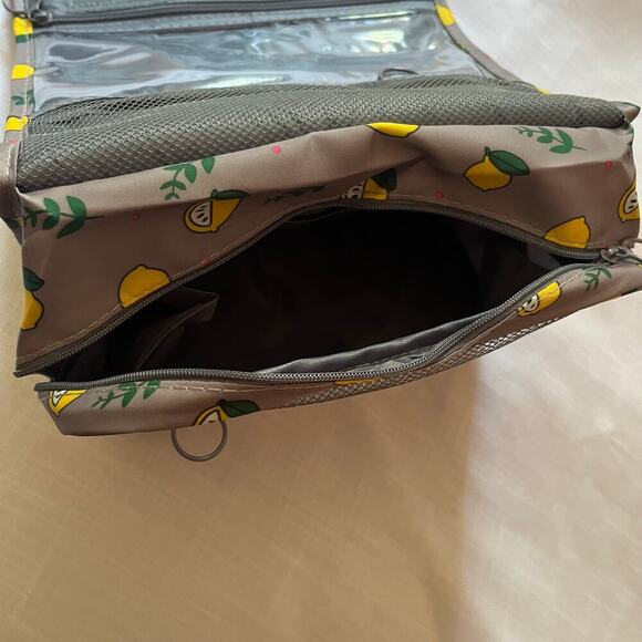 Hanging Toiletry Bag- Lemon Print - Picture 8 of 13